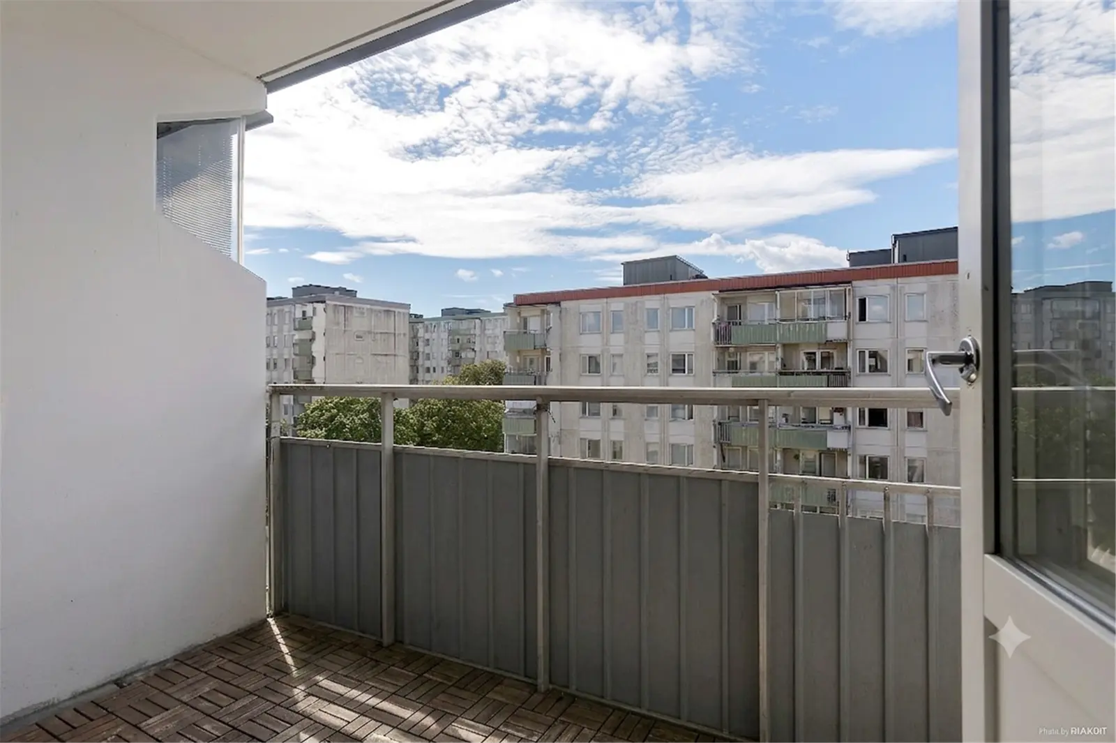 Apartment, Skäftingebacken 21, Stockholm. Photo 1 of 20