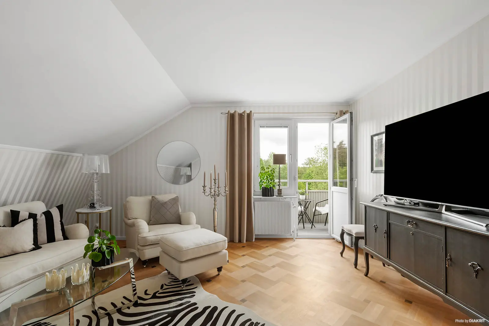 Lägenhet, Guldbrandsgatan 38, Västra Götaland. Bild 1 av 17