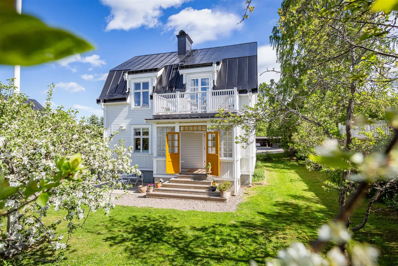 Bild 1 av 20 på Rosenborgsgatan 22