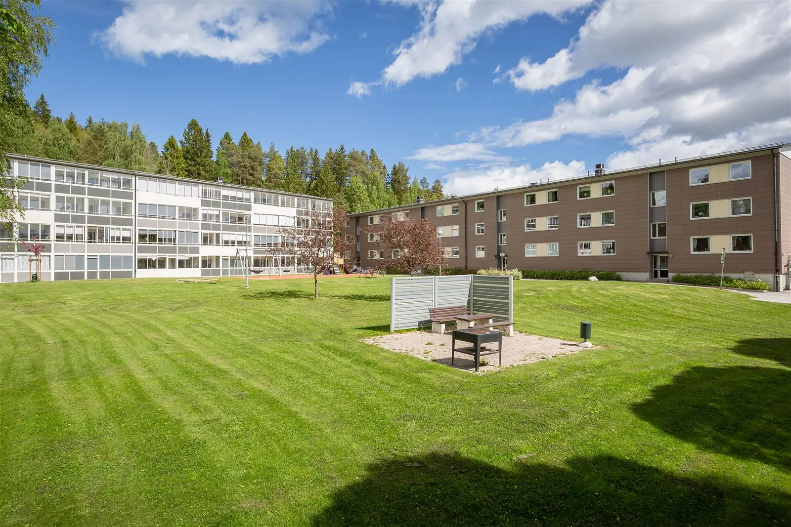 Lägenhet, Vikingavägen 65A, Västernorrland. Bild 1 av 20