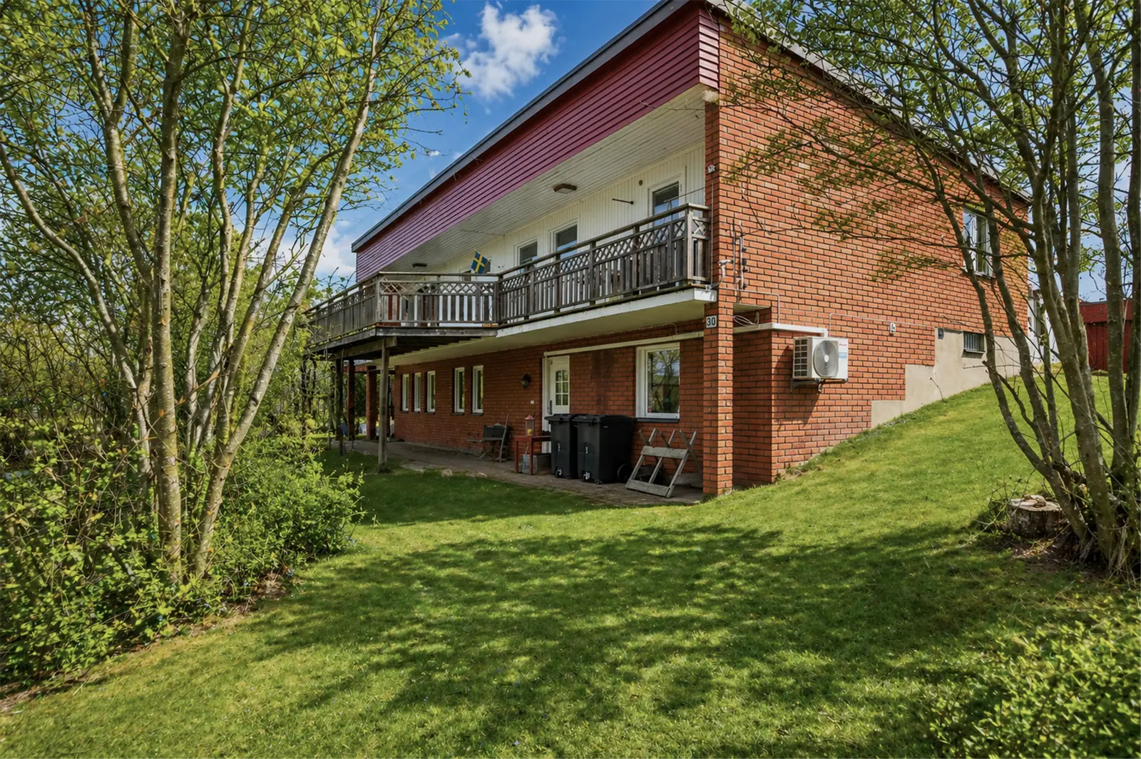 House, Kastellgatan 30, Västernorrland. Photo 1 of 20
