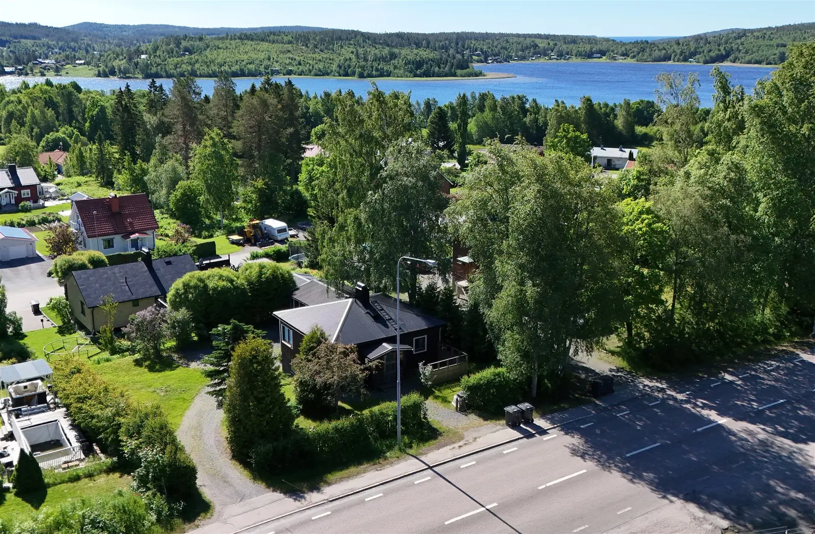 Villa, Södra vägen 67, Västernorrland. Bild 1 av 20