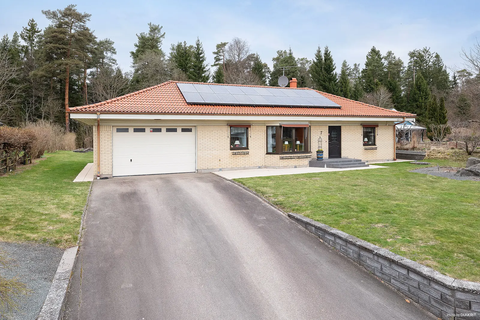 House, Smultronvägen 7, Kronoberg. Photo 1 of 20