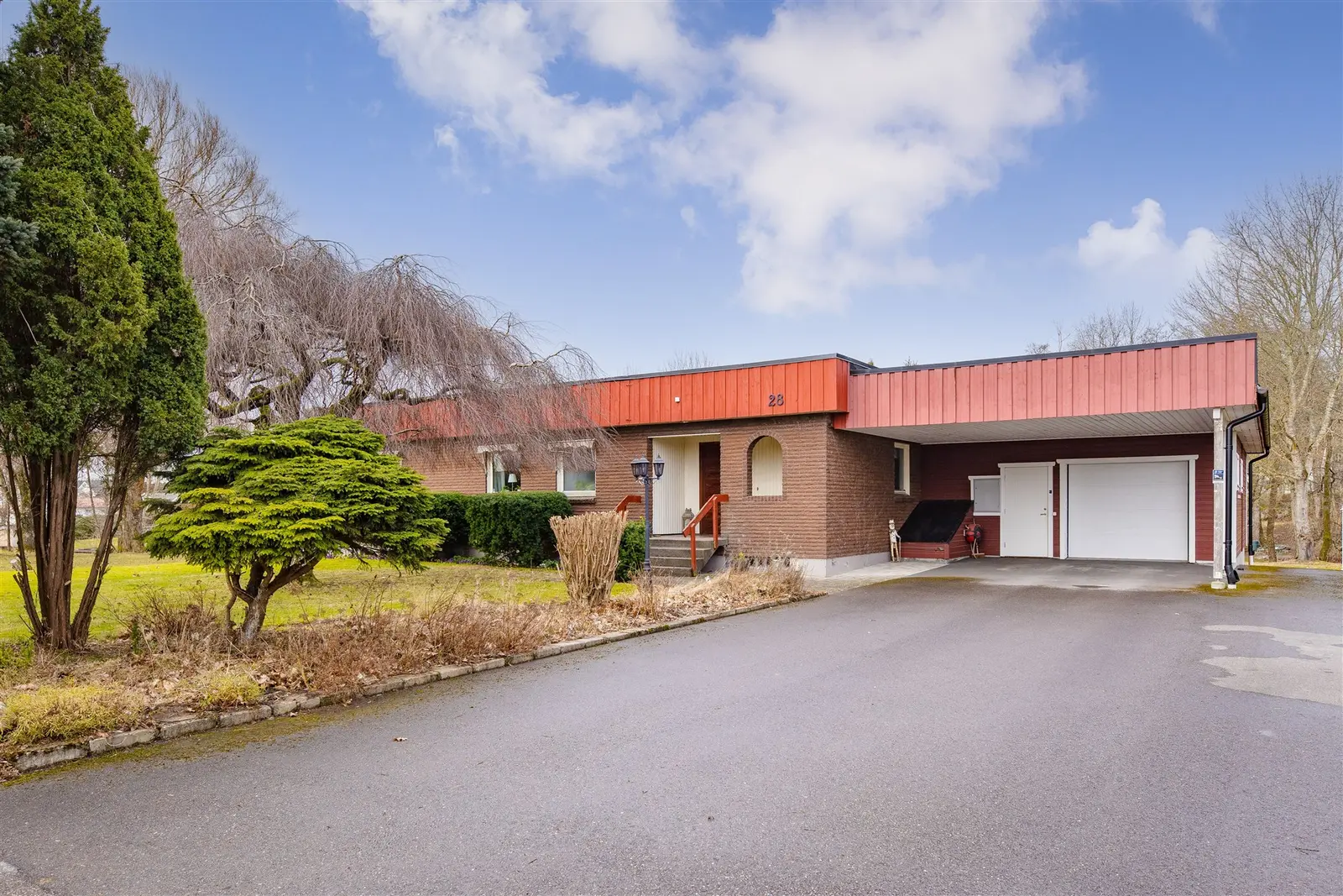 Villa, Ågatan 28, Västra Götaland. Bild 1 av 20