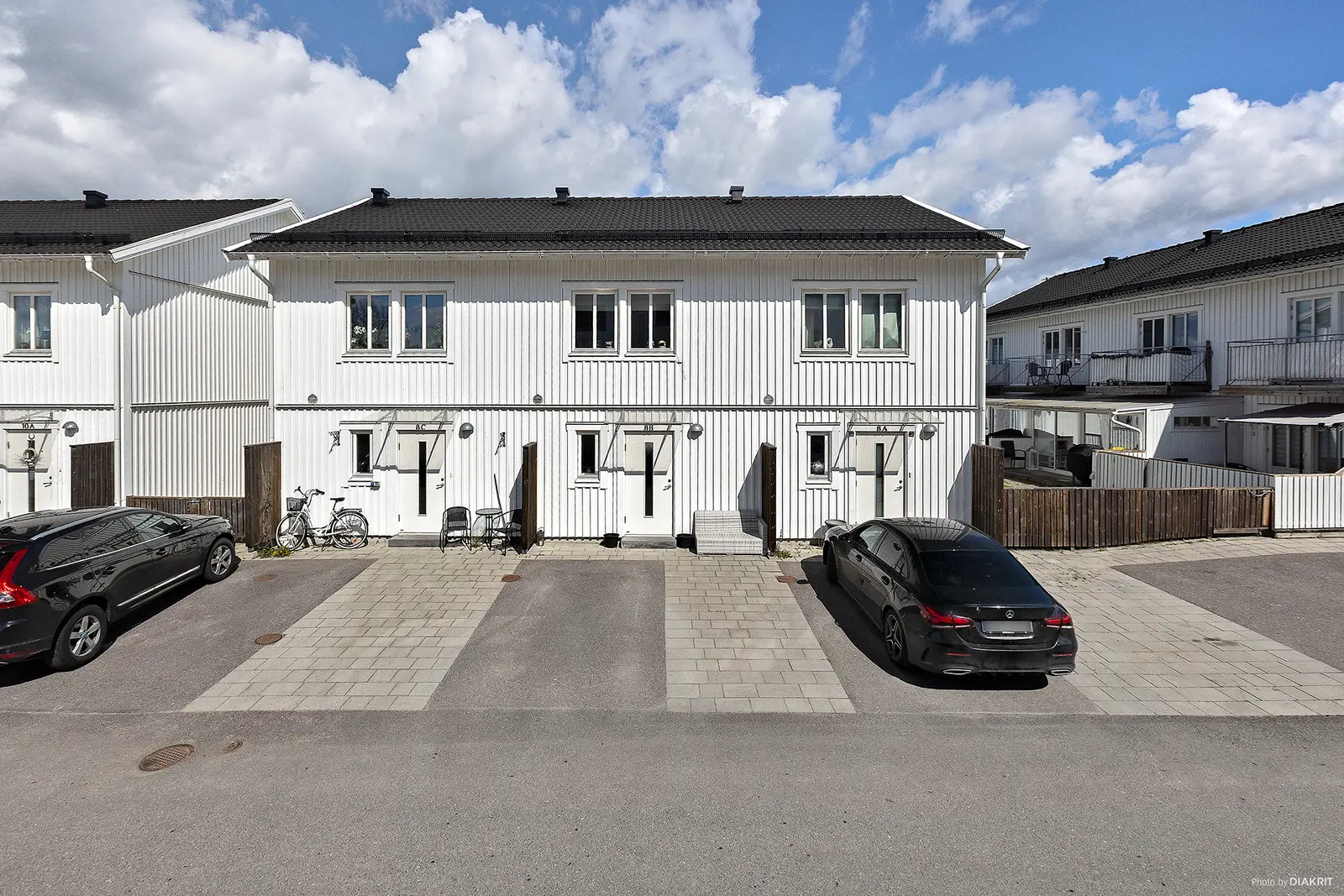 Image 1 of 19 of Kiwigatan 8 B