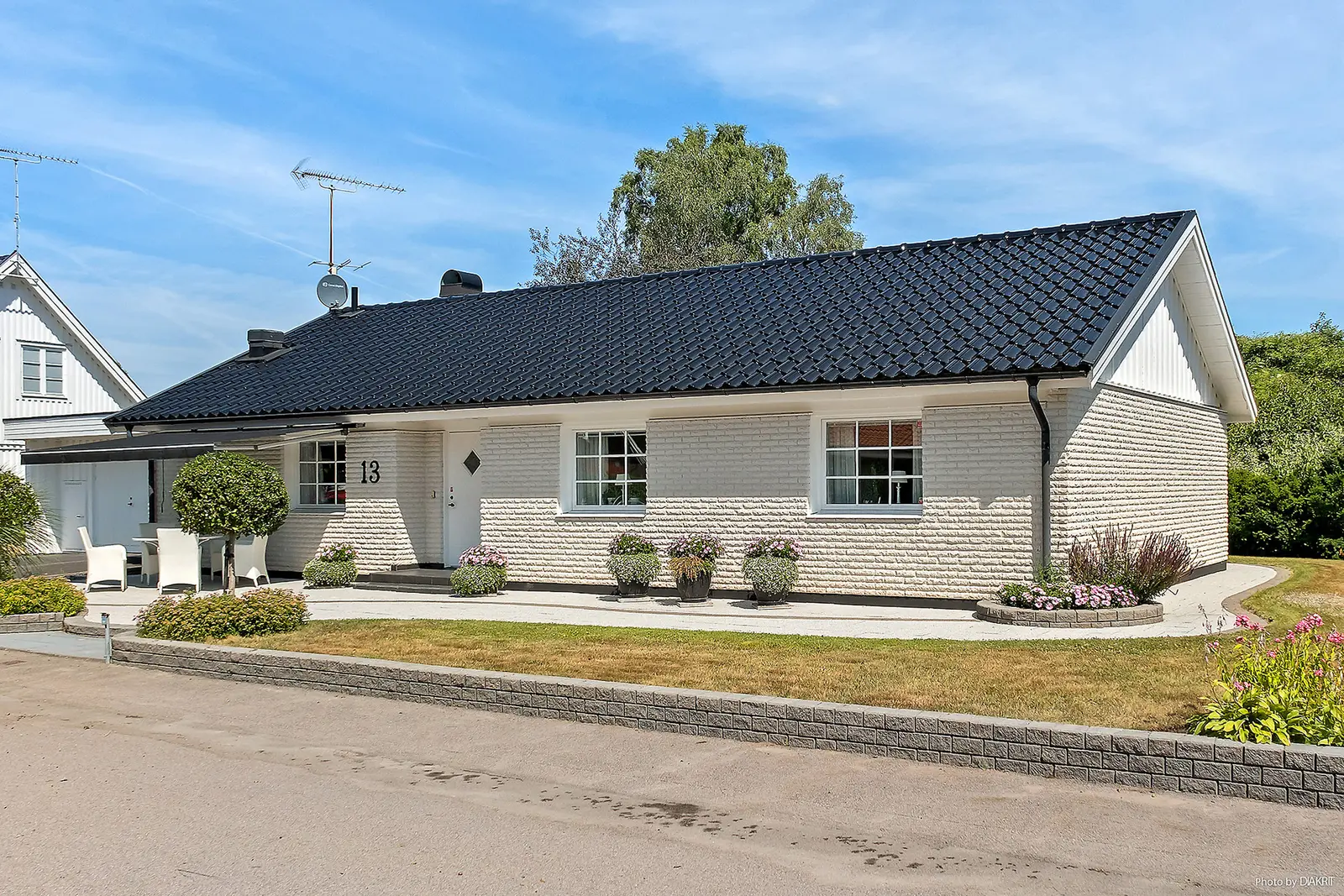 Villa, Gärdesvägen 13, Kronoberg. Bild 1 av 20