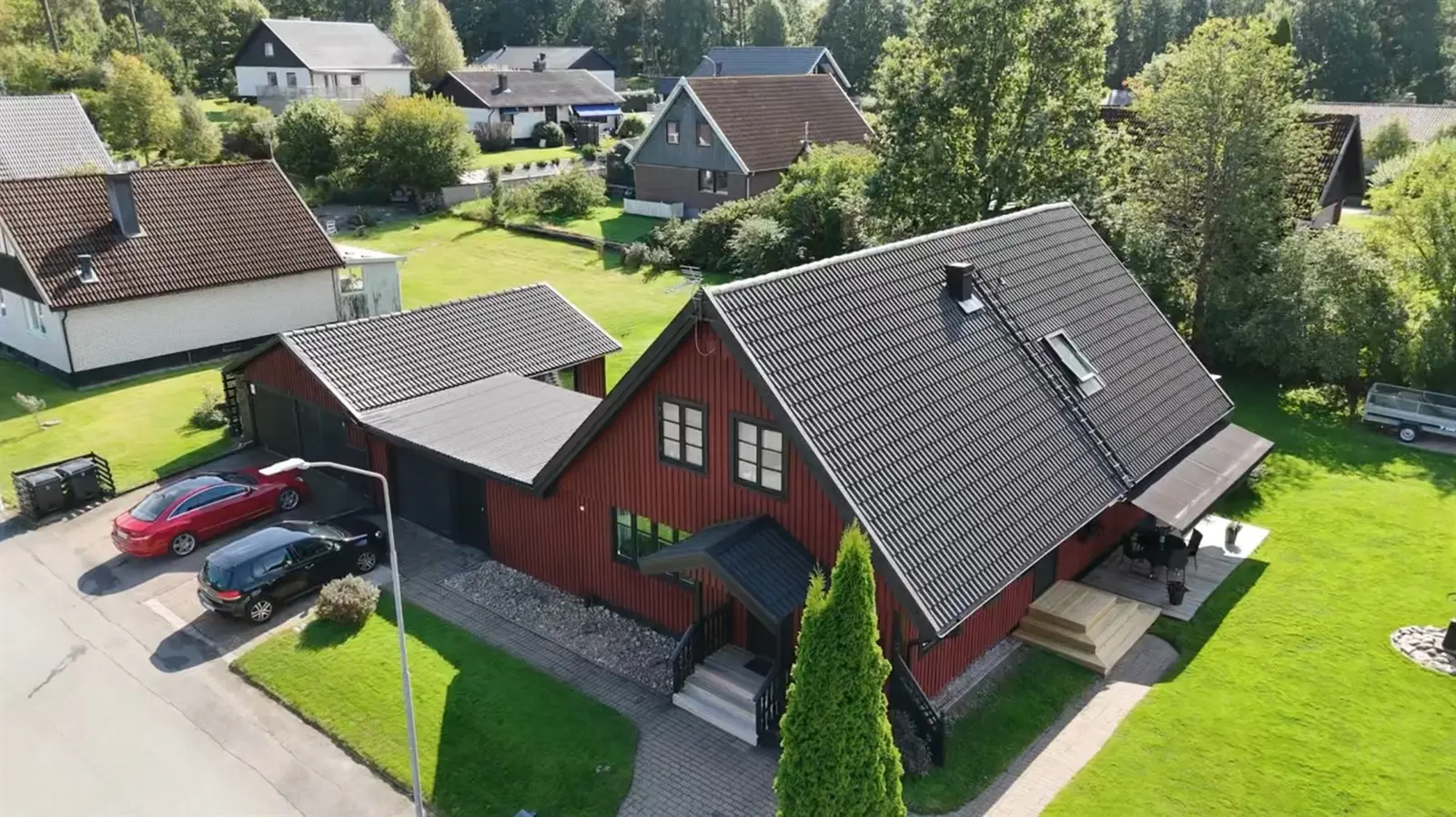 Villa, Mandelblomsvägen 2, Västra Götaland. Bild 1 av 20