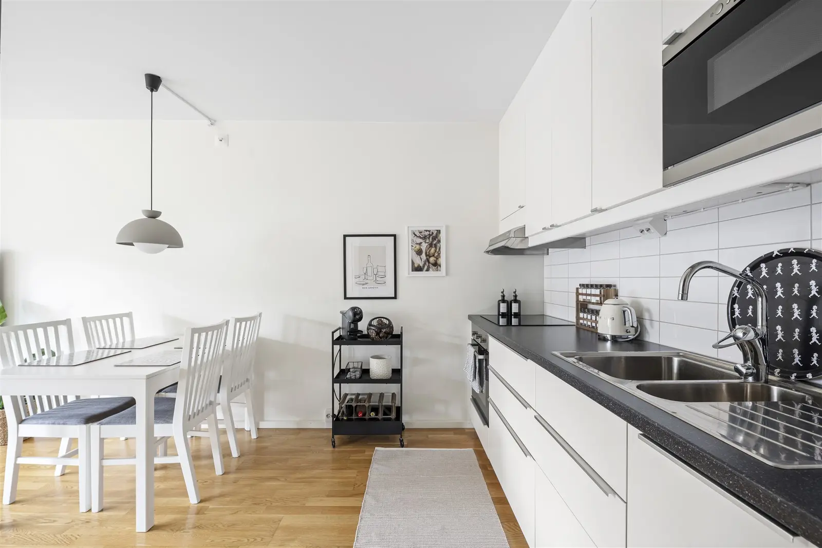 Apartment, Råbyvägen 57E, Uppsala. Photo 1 of 20