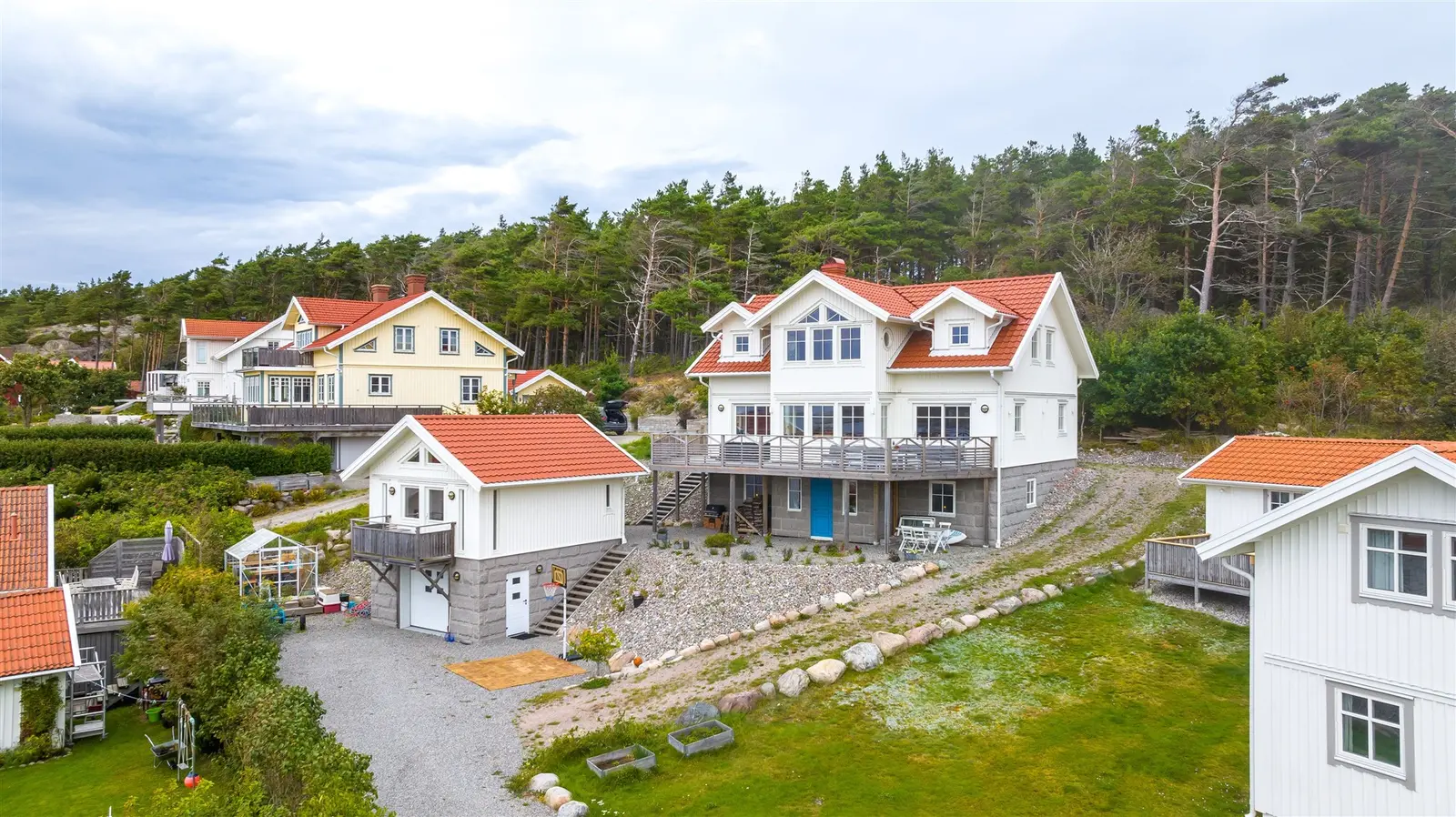 Bild 1 av 20 på Norra Edsvik 55B
