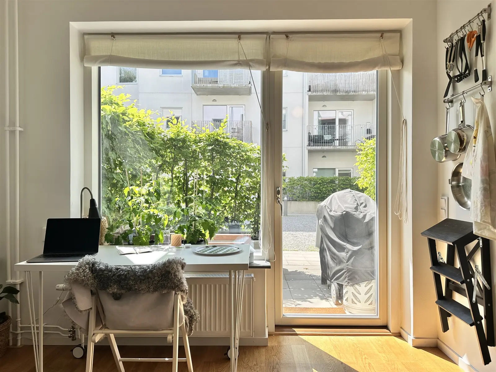 Apartment, Finn Malmgrens Väg 2, Stockholm. Photo 1 of 17