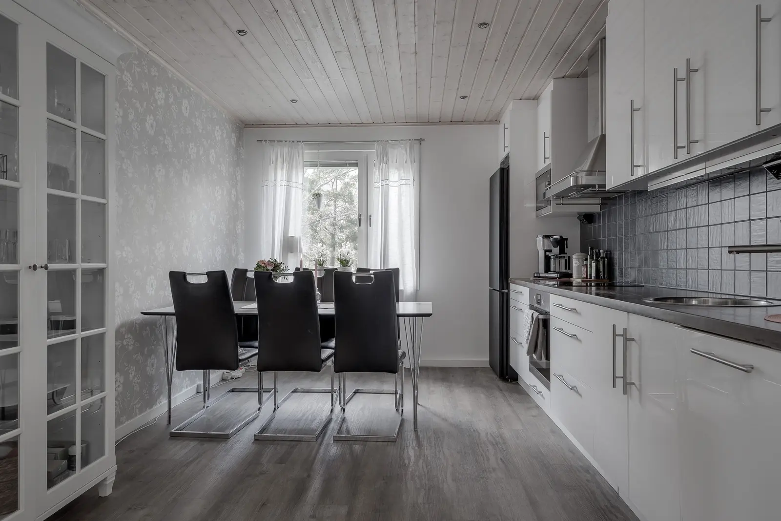 Image 1 of 20 of Norrbackavägen 20