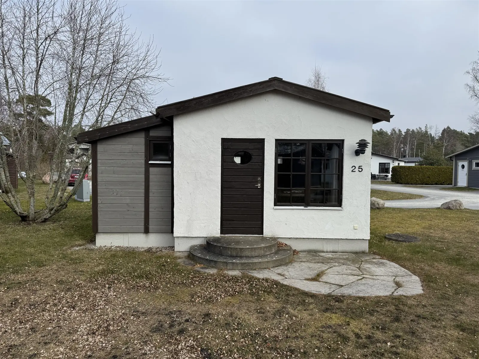 Lägenhet, Sanda Stora Varbos 840, stuga 25, Gotland. Bild 1 av 15