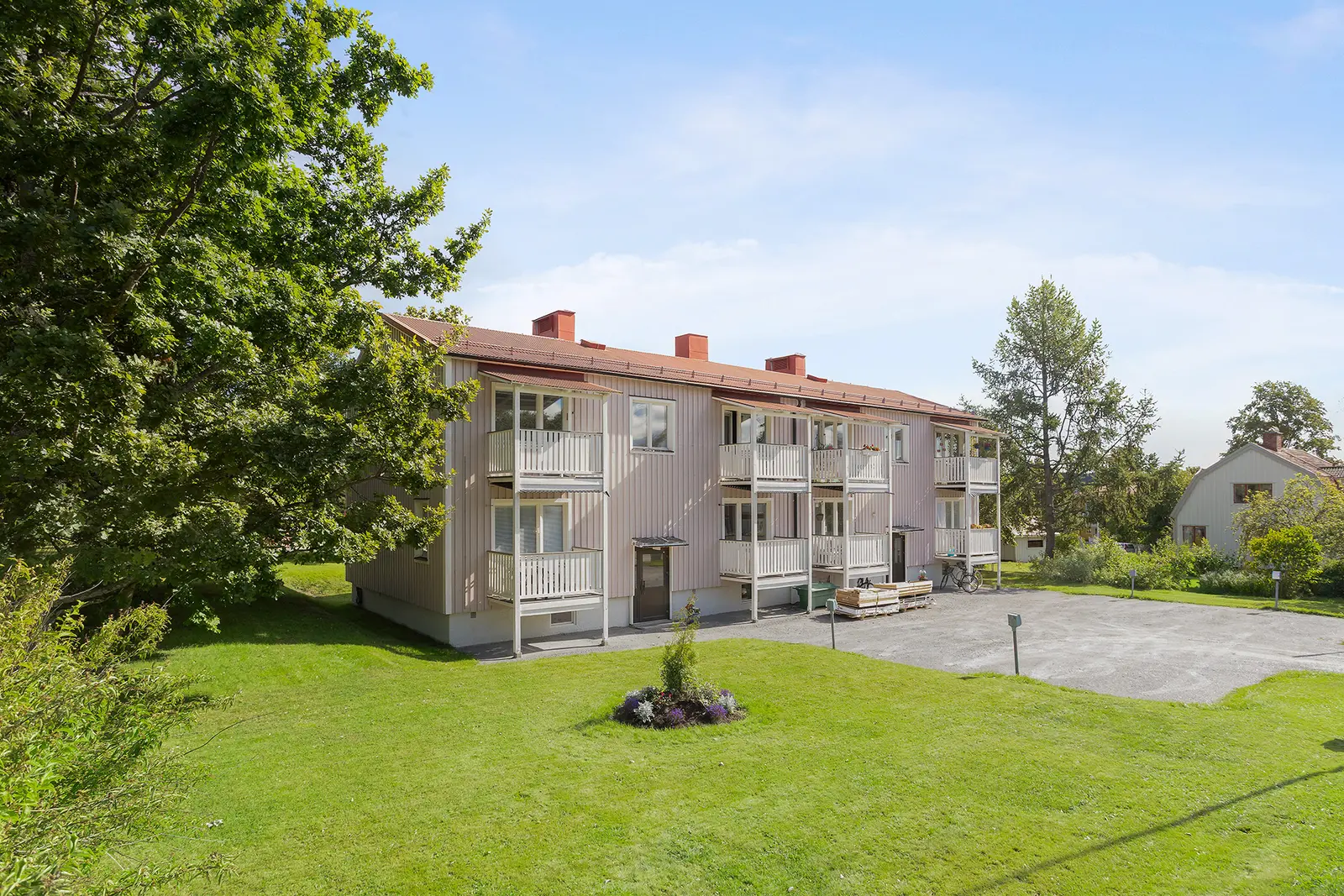 Lägenhet, Ängsvägen 24 b, Västernorrland. Bild 1 av 18