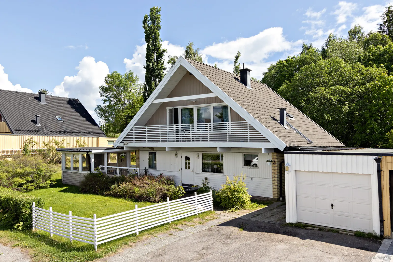 Bild 1 av 7 på Flottiljvägen 3