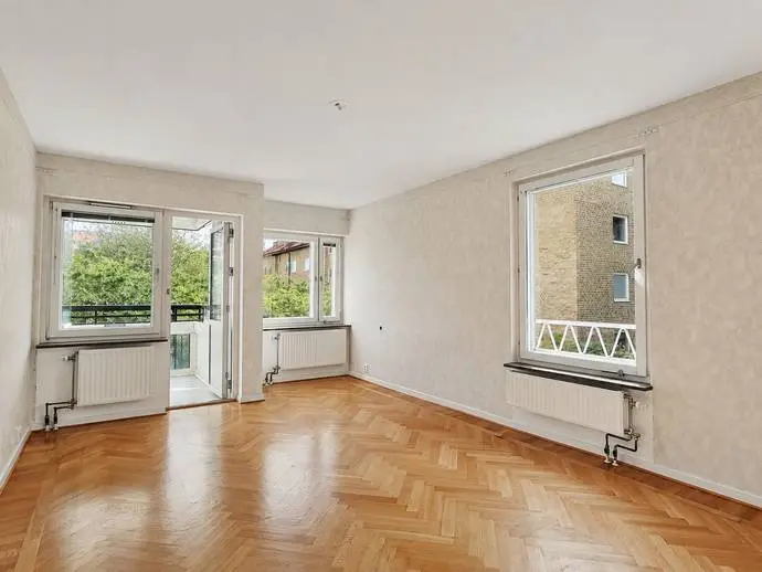 Bild 1 av 20 på Birger Jarlsgatan 32 B