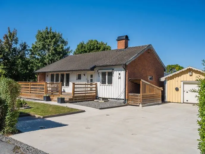 Villa, Uppåkravägen 14. Bild 1 av 20
