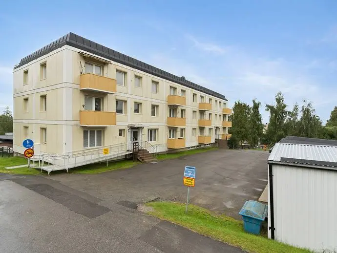 Image 1 of 14 of Skolvägen 1A