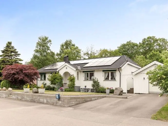 House, Fru Vinas väg 12, Falkenberg. Photo 1 of 20