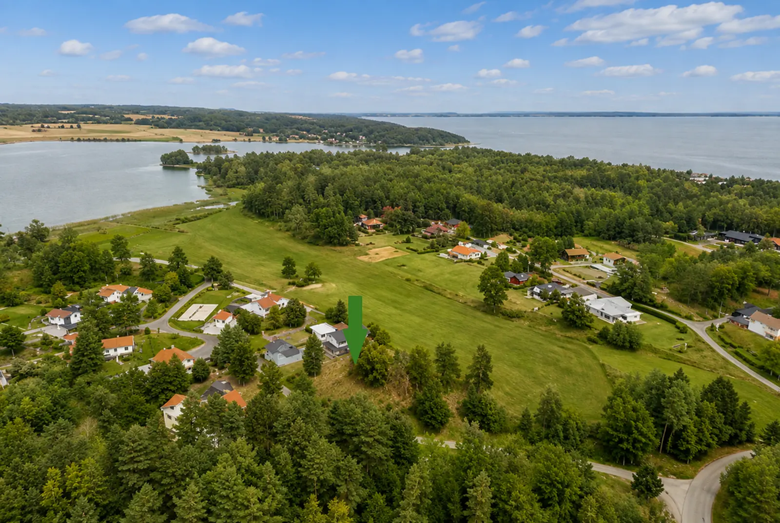 Image 1 of 20 of Öboängen 42