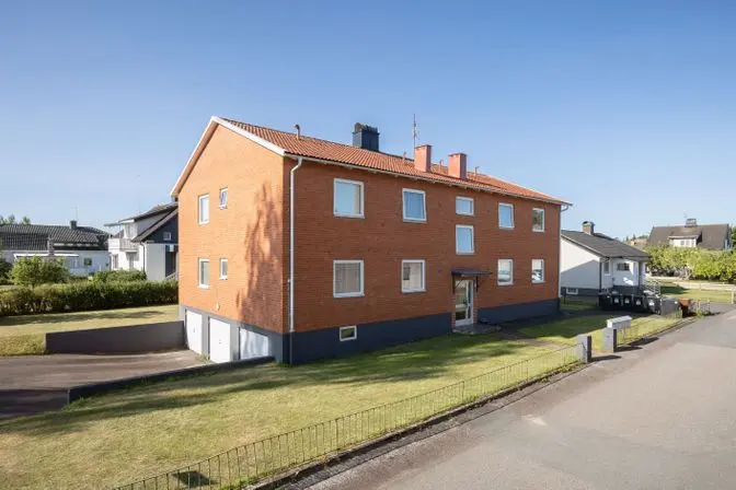 Apartment, Hovslagaregatan 3, Skillingaryd. Photo 1 of 18