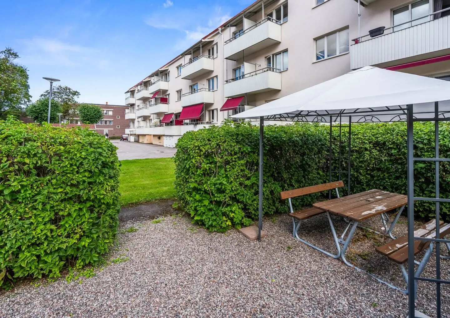 Image 1 of 17 of Bryggargatan