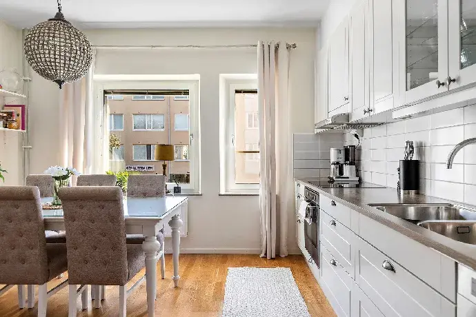 Apartment, Kontrabasgatan 3, Västra Frölunda. Photo 1 of 23
