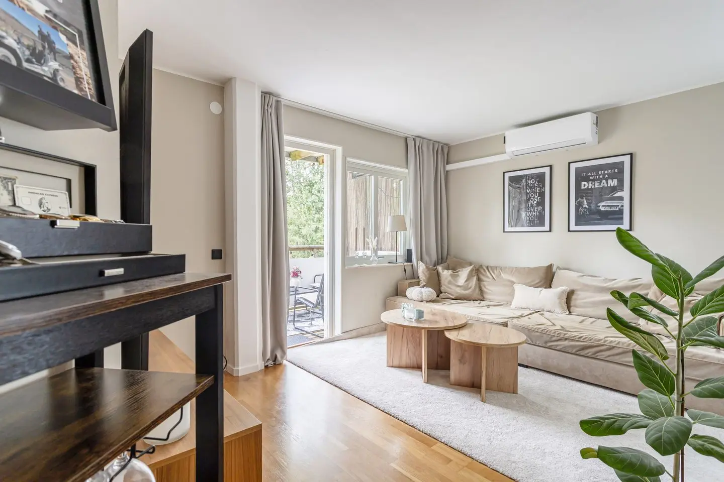 Lägenhet, Soldatvägen 51, Sollentuna. Bild 1 av 17