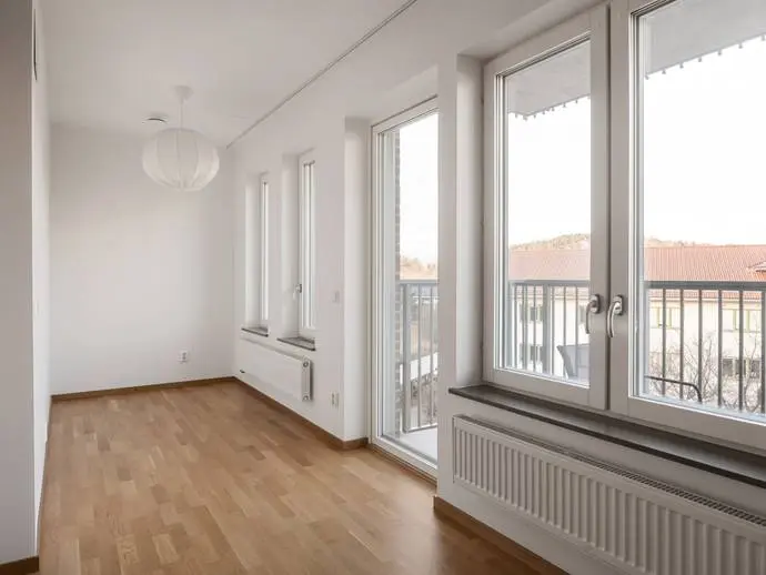 Apartment, Lilla Regementsvägen 13. Photo 1 of 20
