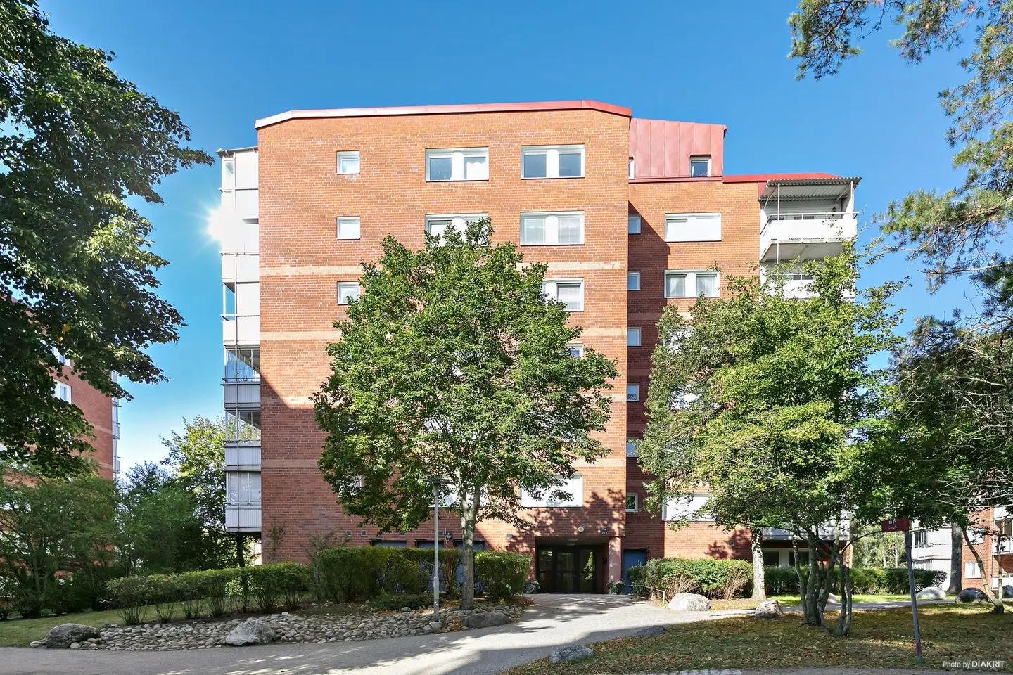 Apartment, Norrskensbacken 19, Botkyrka. Photo 1 of 20