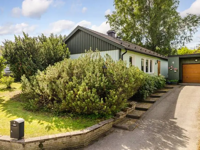 House, Crusebjörns väg 6. Photo 1 of 20