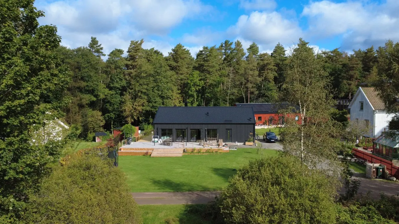 Bild 1 av 3 på Kung Borres väg 32A