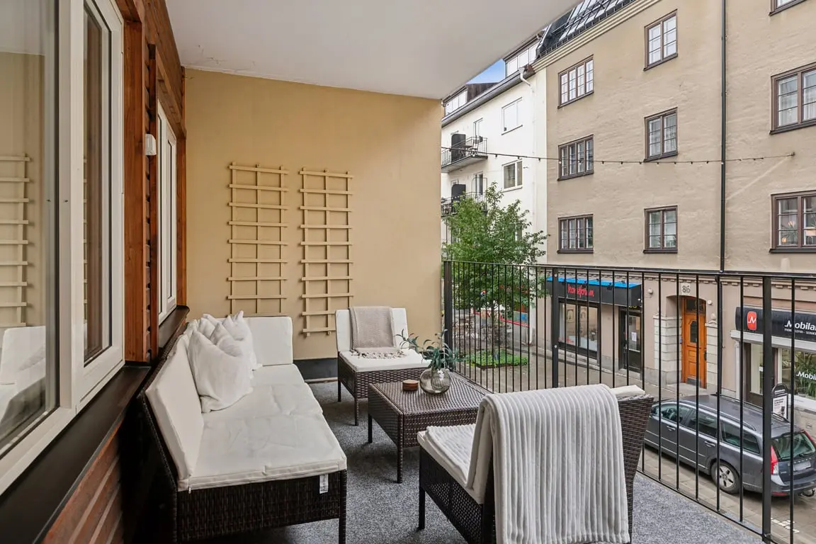 Bild 1 av 14 på Skomakaregatan 4