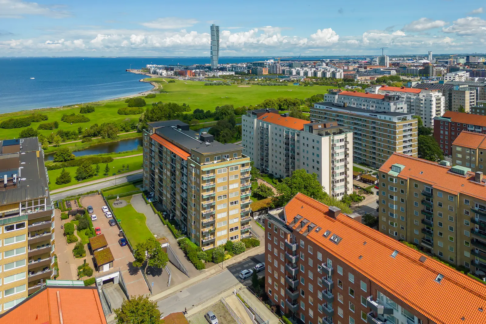 Lägenhet, Limhamnsvägen 12 A, Ribersborg. Bild 1 av 20