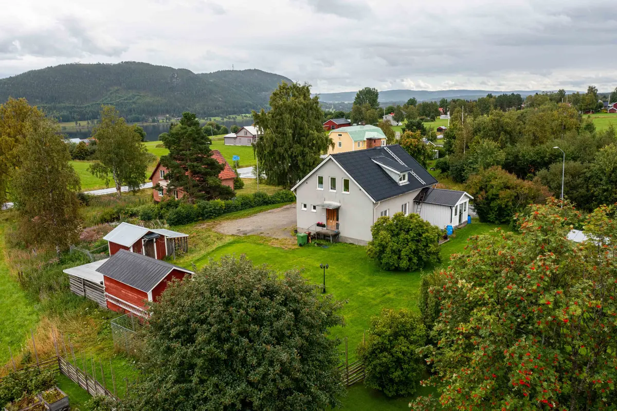 Villa, Vigge 102, Berg. Bild 1 av 28