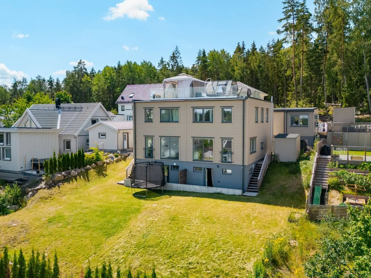 Apartment, Ledungsvägen, Sollentuna. Photo 1 of 31