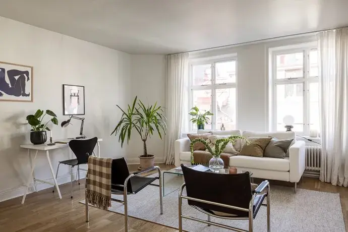 Bild 1 av 40 på Andra Långgatan 8C
