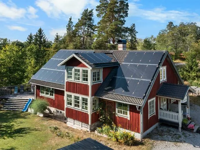Bild 1 av 20 på Olberga Enbacken 2