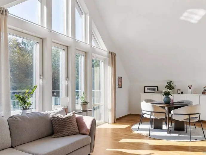 Lägenhet, Katrinebergsvägen 109, Botkyrka. Bild 1 av 19