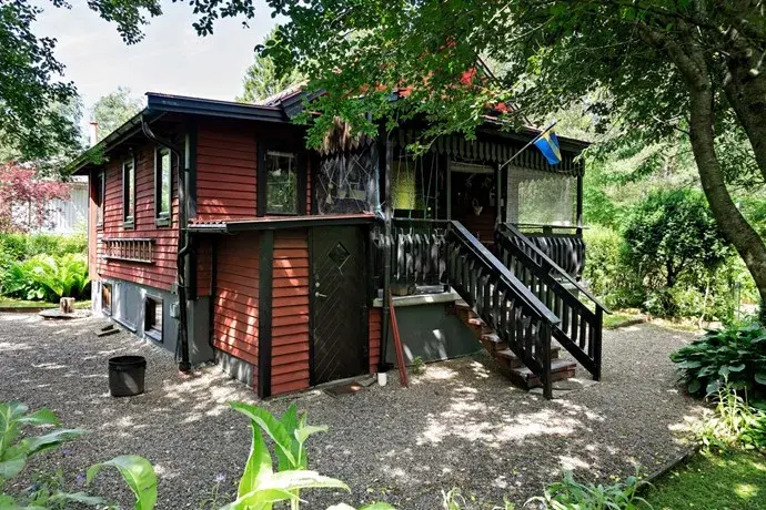 Fritidshus, Lärjeheds fritidsområde stuga nr 164, Göteborg. Bild 1 av 28