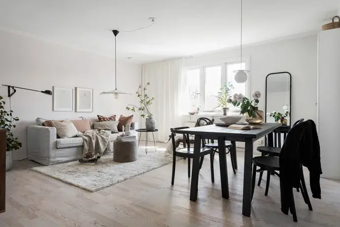 Lägenhet, Ådalavägen 10A, LERUM. Bild 1 av 25
