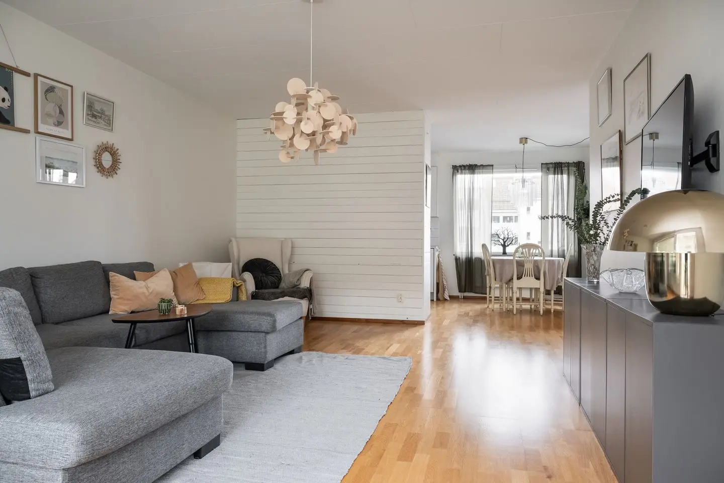 Lägenhet, Eklövsgatan 50, Växjö. Bild 1 av 25