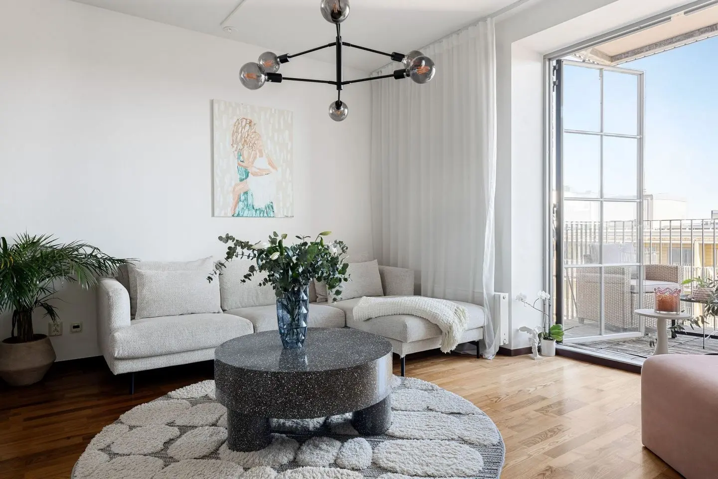 Apartment, Bratteråsbacken 37, Göteborg. Photo 1 of 37