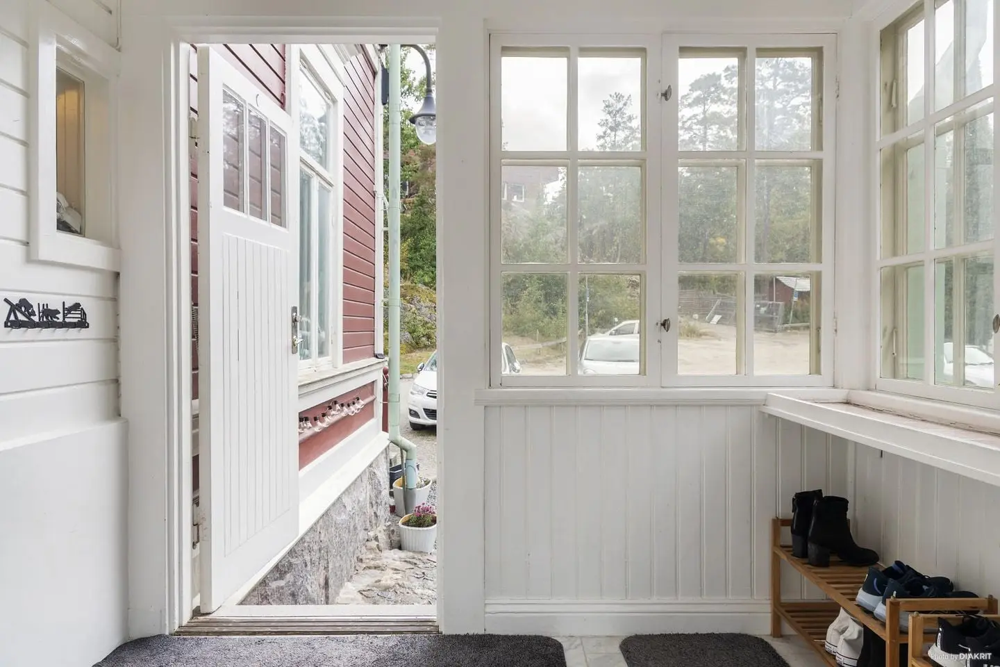 Lägenhet, Himmelsbodavägen 36B, Botkyrka. Bild 1 av 17