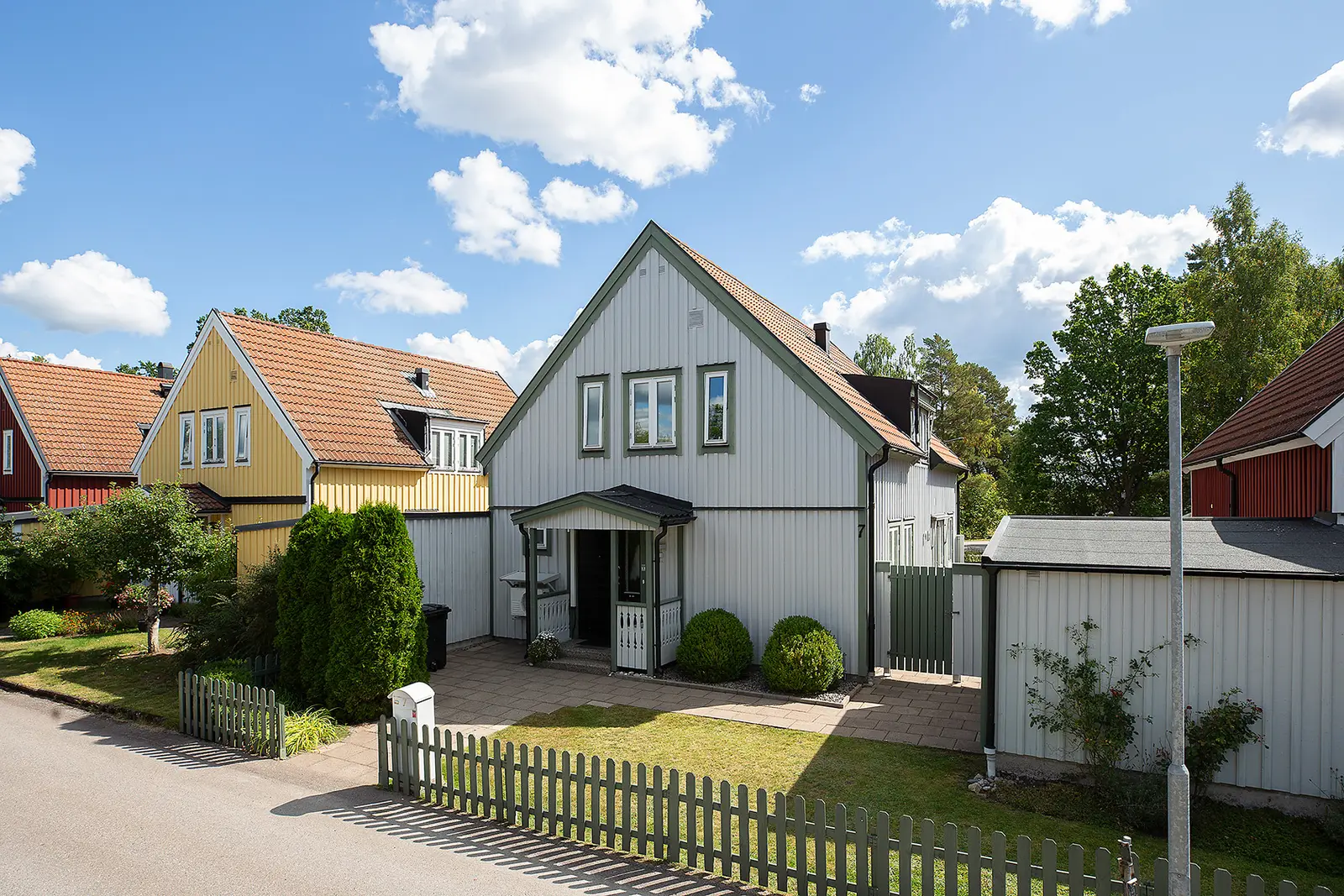 Bild 1 av 5 på Kuskens gränd 7