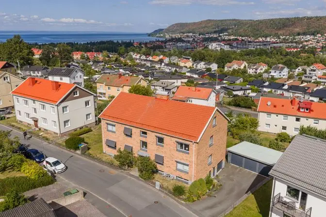Lägenhet, Sturegatan 39, Huskvarna. Bild 1 av 35
