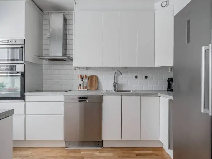 Bild 1 av 20 på Norrgården 24