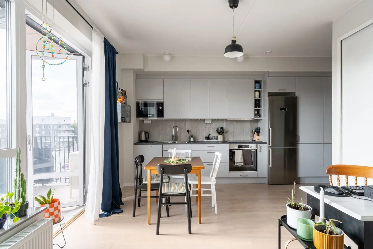 Lägenhet, Norrgärdesgatan 6, Eskilstuna. Bild 1 av 26