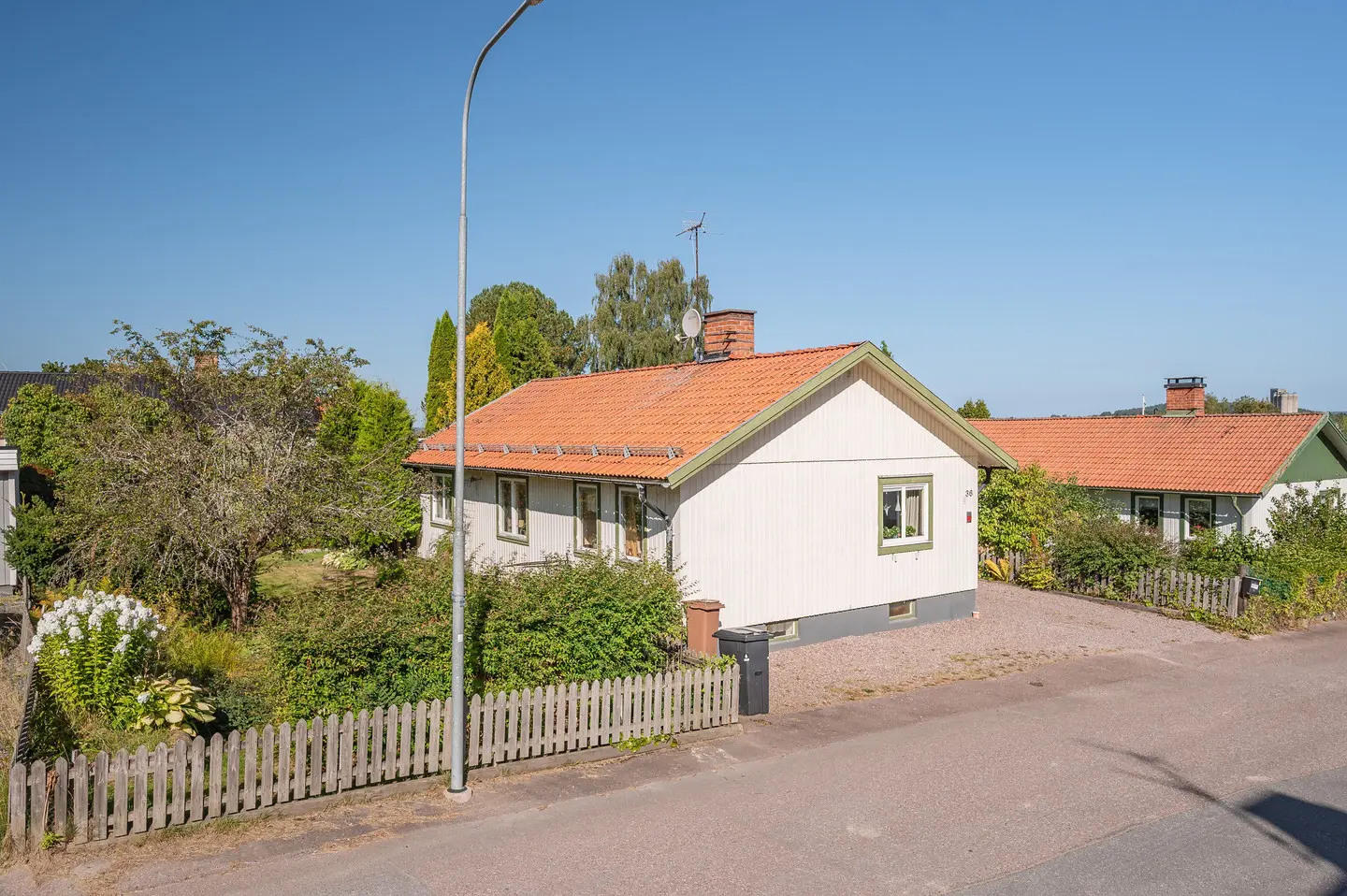 Bild 1 av 5 på Dammvaktarvägen 36