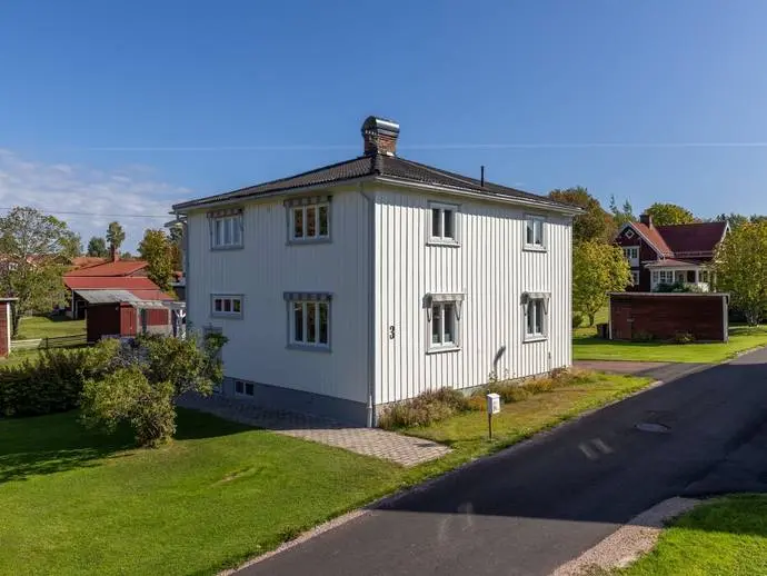 Bild 1 av 20 på Brittåsvägen 3