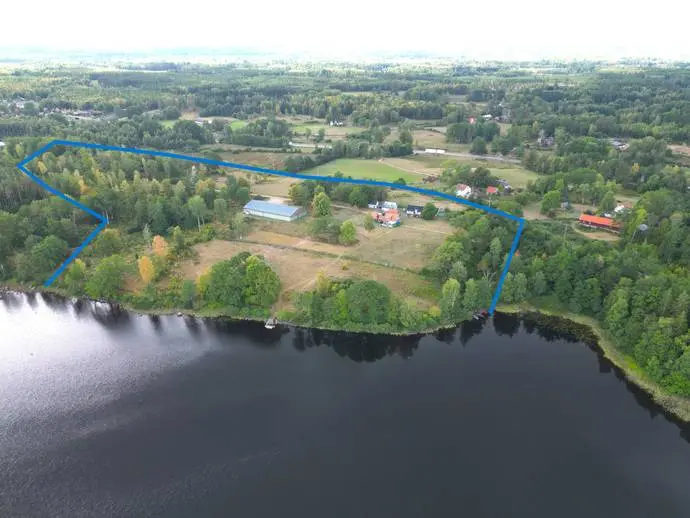 Bild 1 av 20 på Staffansbygd 110